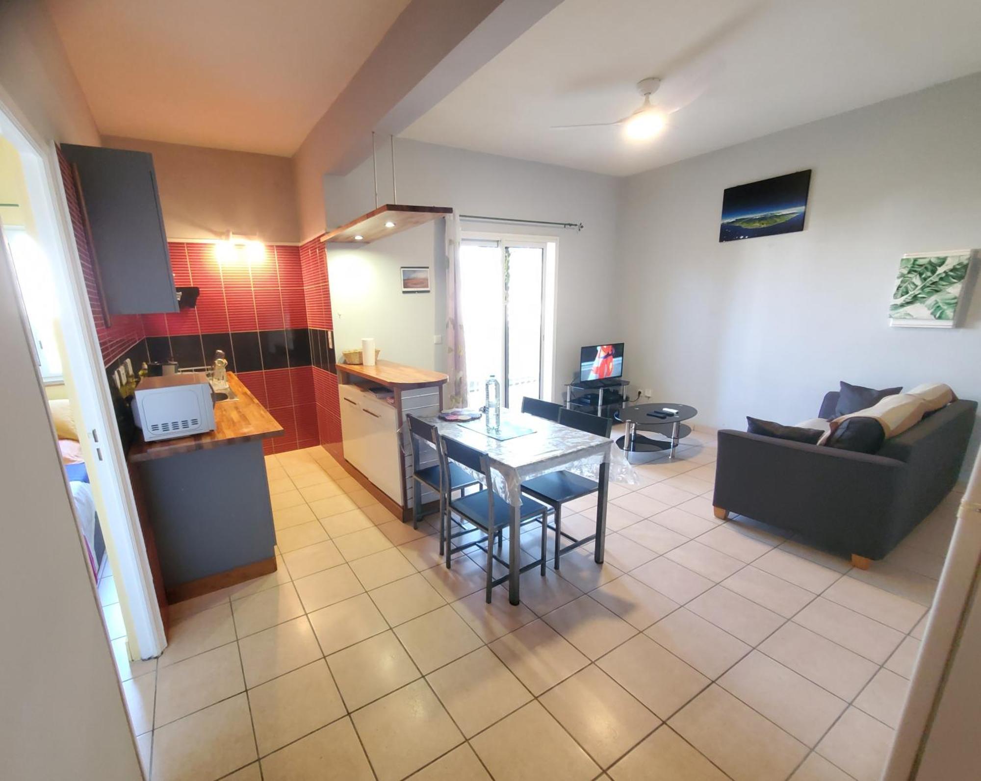 T2 Au Rez De Chaussee, Parking Prive Et Wifi Haut Debit Le Tampon Exterior foto
