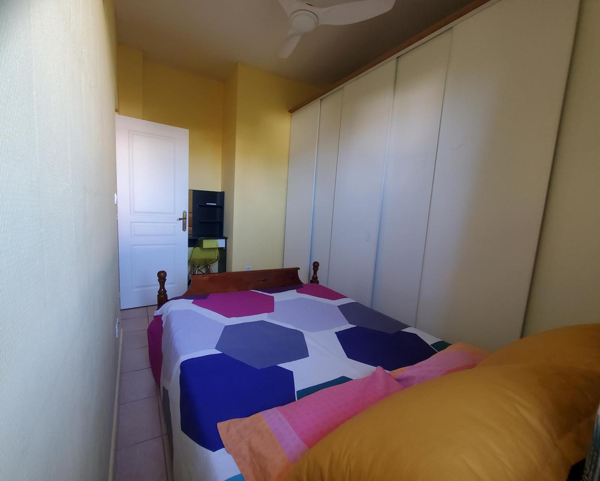 T2 Au Rez De Chaussee, Parking Prive Et Wifi Haut Debit Le Tampon Exterior foto
